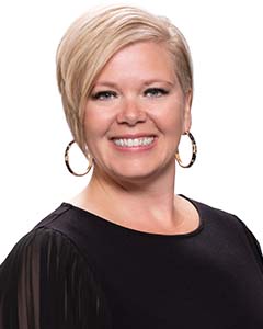 Rishele Thompson display